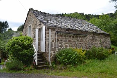 Ensemble immobilier Intres. 10mn de St Agrève