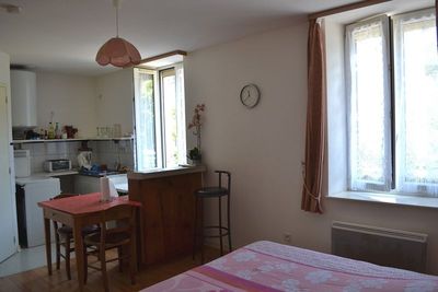 Le Chambon Sur Lignon Studio équipé, lumineux, proche du centre