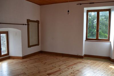 Maison de village T6 St Agrève Maison en pierres. Le Chiniac. Spacieuse.