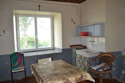 A rénover. Vue. Calme. 3 chambres. Mars