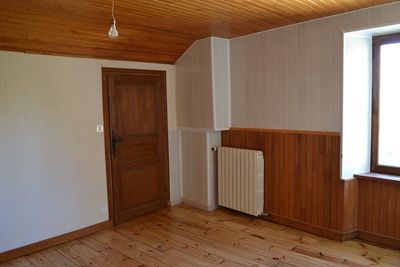 Maison de village T6 St Agrève Maison en pierres. Le Chiniac. Spacieuse.