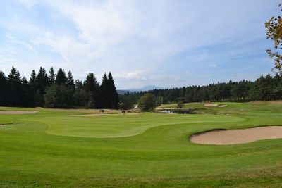 CHALET T3 Le Chambon sur Lignon Lumineux, proche du Golf. Construction récente. Vue.