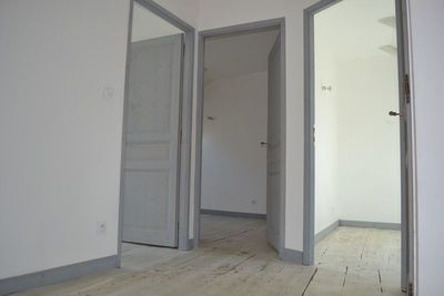 Appartement rénové T4 pièces  Le Chambon sur Lignon Appartement rénové 4 pièces  Le Chambon sur Lignon centre du village