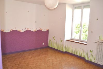 T3 Le Chambon sur Lignon Appartement vide     3 Le Chambon sur Lignon Centre village Appartement vide