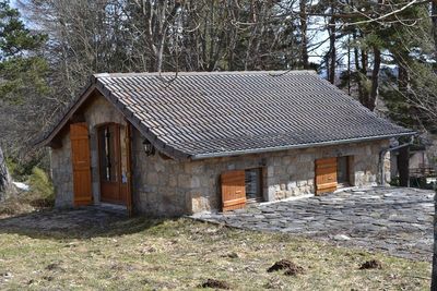 Campagne de Tence et Le Chambon Lumineuse, calme, confortable Campagne de Tence et Le Chambon Lumineuse, calme, confortable