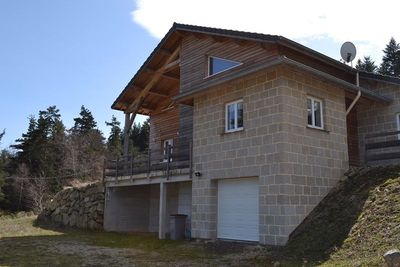 CHALET Le Chambon sur Lignon Belle qualité de prestation. Lumineux et spacieux