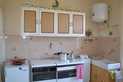 Le Mazet St Voy  Rez de chaussée. T3. Centre.