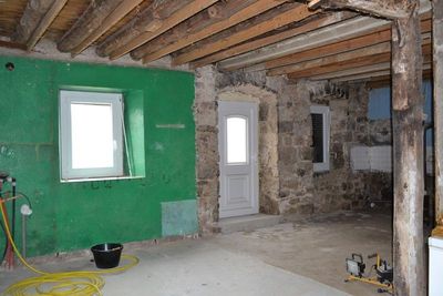 Ferme de hameau Campagne de St Agrève En cours de rénovation. 4800m² de terrain. Vue dominante. Ferme de hameau Campagne de St Agrève En cours de rénovation. 4800m² de terrain. Vue dominante.