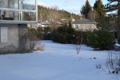 Appartement Rez de chaussée, proche centre village. Jardin