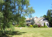 Propriété sur environ 2 hectares à 2 pas du Chambon sur Lignon