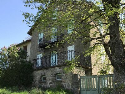Campagne du Chambon sur Lignon Nombreuses pièces. Vue dominante.