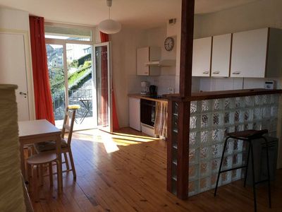 Appartement T3 avec terrasse.