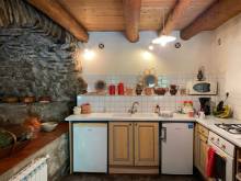 Ferme isolée avec plus d'un hectare à Mézilhac