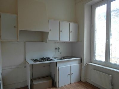 Appartement T5 LE CHAMBON SUR LIGNON CENTRE Appartement en duplex Appartement 5 LE CHAMBON SUR LIGNON CENTRE Appartement en duplex