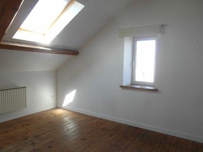 Appartement T5 LE CHAMBON SUR LIGNON CENTRE Appartement en duplex Appartement 5 LE CHAMBON SUR LIGNON CENTRE Appartement en duplex