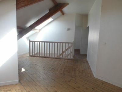 Appartement T5 LE CHAMBON SUR LIGNON CENTRE Appartement en duplex Appartement 5 LE CHAMBON SUR LIGNON CENTRE Appartement en duplex