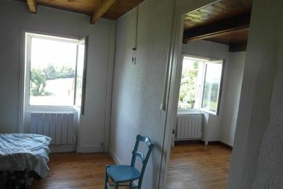 Maison mitoyenne Campagne du Mazet St Voy Petite maison T3 avec jardin