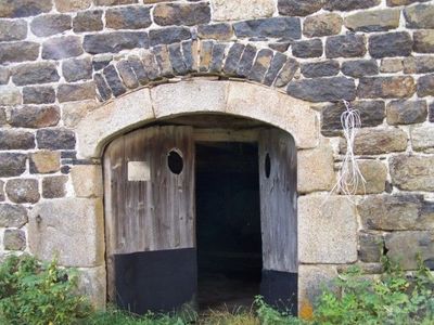 Moins d'un hectare T5 SECTEUR DU CHAMBON SUR LIGNON Bâtiment de caractère Moins d'un hectare 5 SECTEUR DU CHAMBON SUR LIGNON Haute-Loire Bâtiment de caractère