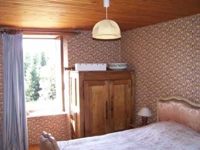 Plus d'un hectare T6 LIMITE HAUTE LOIRE ARDECHE Au milieu de la nature, bois et forêt avec bergerie à rénover. Plus d'un hectare 6 LIMITE HAUTE LOIRE ARDECHE DEVESSET Au milieu de la nature, bois et forêt avec bergerie à rénover.