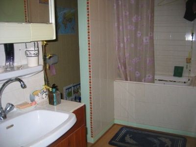 Appartement rénové T2 LA CHAMBON SUR LIGNON VENDU  VENDU Centre-ville