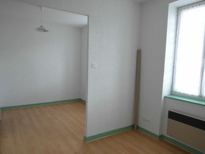 Appartement LE CHAMBON SUR LIGNON CENTRE 1.5 étage