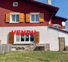 Maison mitoyenne avec jardin et garage à Saint Agrève