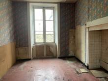 Immeuble à rénover au centre du village de Saint Agrève