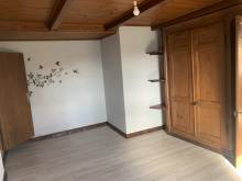 Maison mitoyenne avec jardin et dépendance en campagne du Mazet Saint Voy