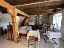 Maison mitoyenne avec jardinet en campagne de Mars