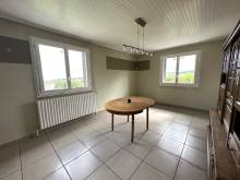 Maison à rafraichir avec jardin à Fay sur Lignon