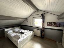 Maison des années 70 rénovée avec dépendances au Mazet Saint Voy