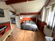 Maison des années 70 rénovée avec dépendances au Mazet Saint Voy